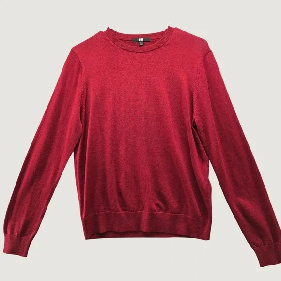 Uniqlo Extra Fine Merino Crew Neck Sweater Mens Medium Red Wool Knit Casual Top