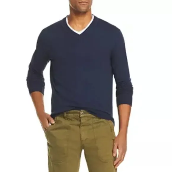 Bloomingdales Mulberry Heather Merino Wool V-Neck Sweater NWT L