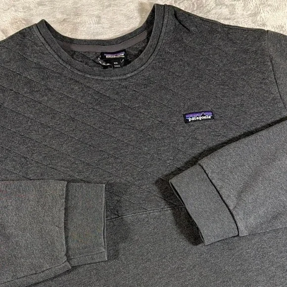 Patagonia Organic‎ Cotton Quilted Crewneck Sweatshirt | Charcoal Gray | XXL