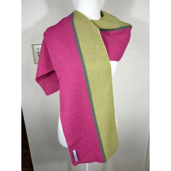 Luxiourious Alpaca Scarf Women's GAMUT Pink Striped Trim Peru‎ Spring Layering