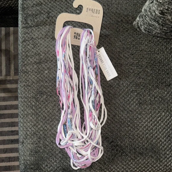 ❄️NWT‎ SHREDS. upcycled textile remnants