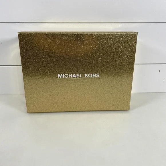 Michael Kors Scarf and‎ Hat Set Womens One Size Pearl Heather Grey Gift Box New