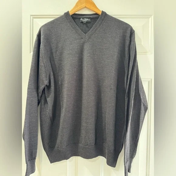 Mario Gilberti Men’s 100% Merino Wool V-Neck Sweater in Gray, Long sleeve, L