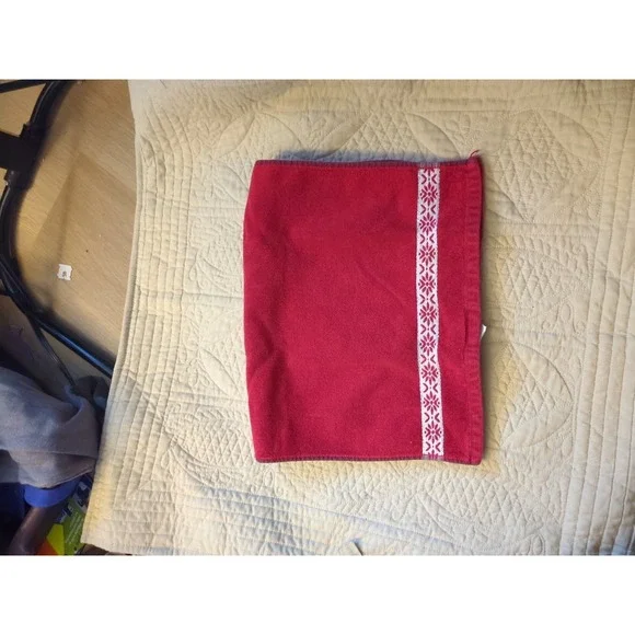 Santens Hand Towel Red With White Snow Flake