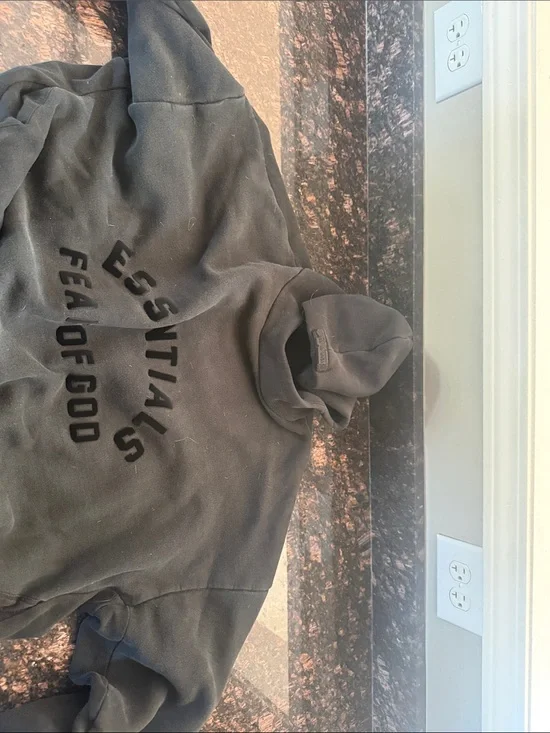 Men's Black essentials Hoodie