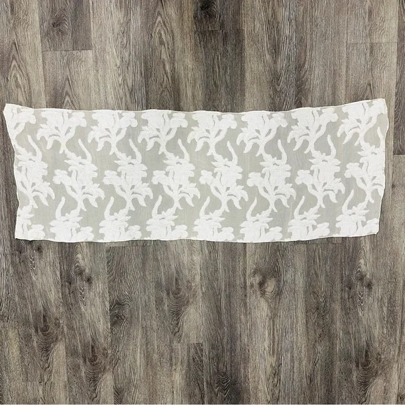 Henri Bendel White Sheer Lace Floral Scarf Wrap Shawl