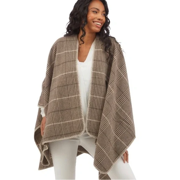 Chic Cozy Soft Neutral Brown Cream Shepard Plaid Cape Blanket Shawl OS