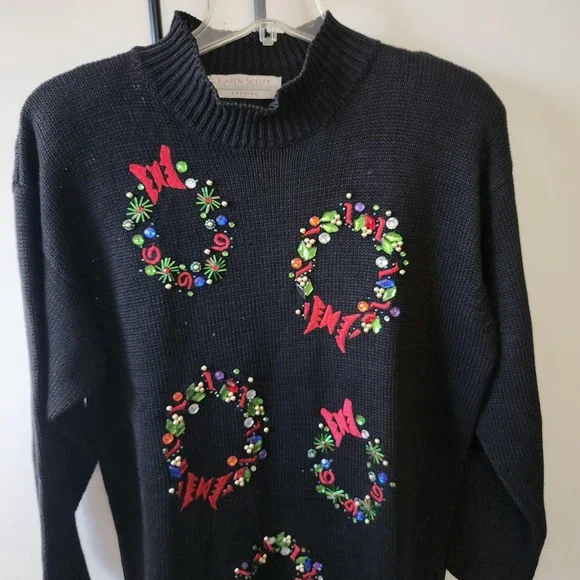 Black with bejeweled wreaths, ugly Christmas sweater size large crew neck