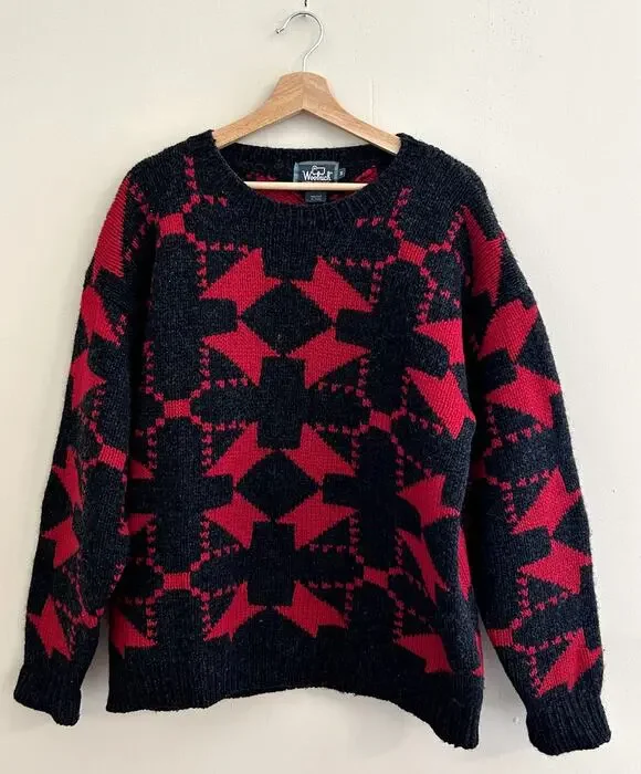Vintage 90s Woolrich Red Black Abstract 100% Wool Pullover Sweater Men's Medium