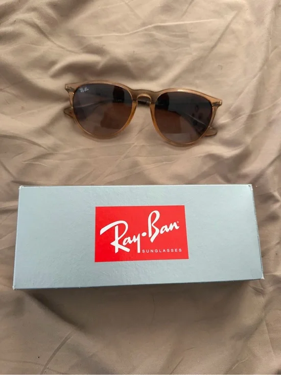 Ray-Ban Brown Tortoise Round Sunglasses