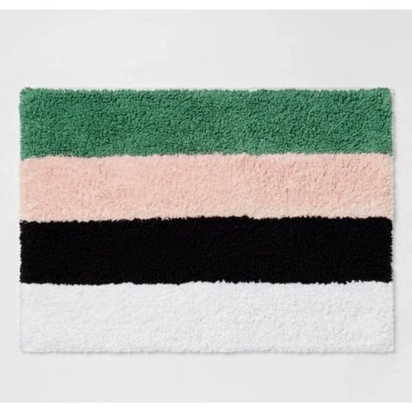 Room Essentials Bath Rug 17