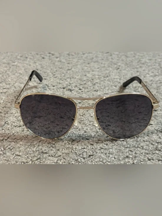 Guess GF0408 32B Ladies 61mm Gold Frame Gray Lens Aviator Sunglasses