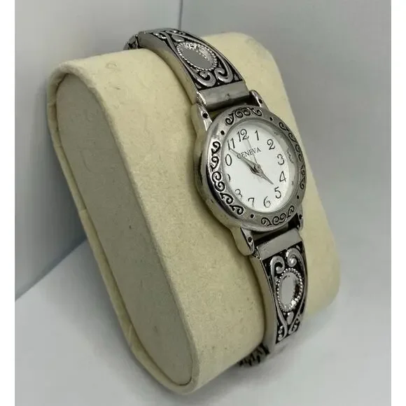 GENEVA Silver Tone Women's Watch Celtic Whimsy‎ Analog Stretch Band Quartz