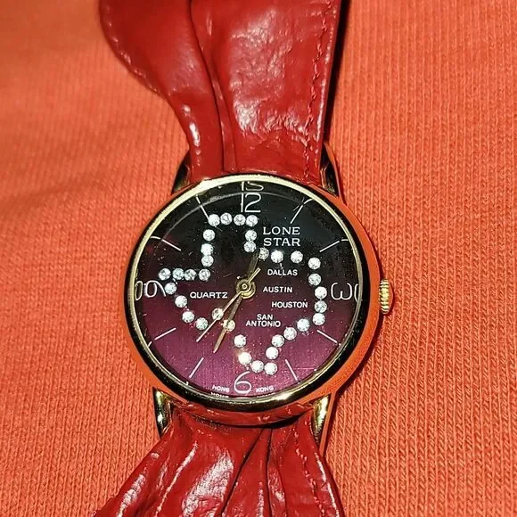 Vintage Texas State Shape in Crystals Watch‎ Gold Tone Ombre Face Red Leather