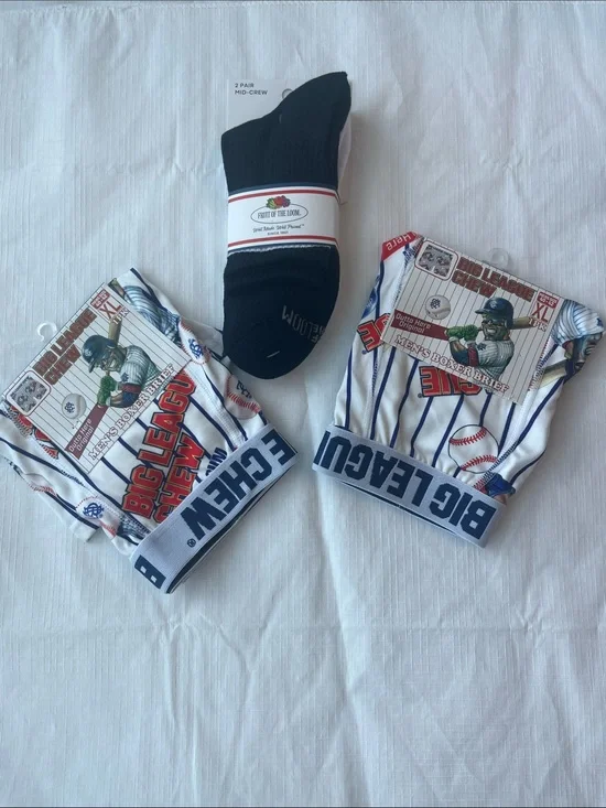 2-Big League Men’s Boxer Briefs &Fruit  Of The Loom Socks 2-Pair