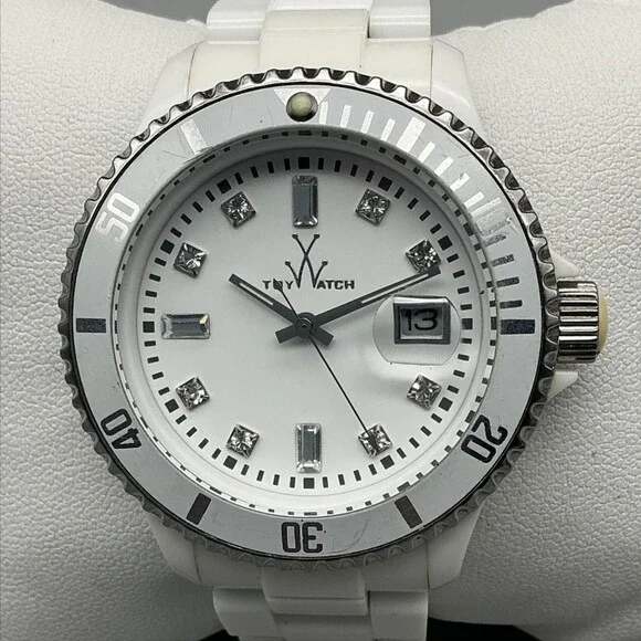 ToyWatch Mens Watch 41mm Diver White Dial Plastic Bracelet Date New Battery 6