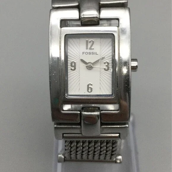 Fossil Watch Womens 21mm Silver Tone Mesh Band Stainless New Battery 6.25