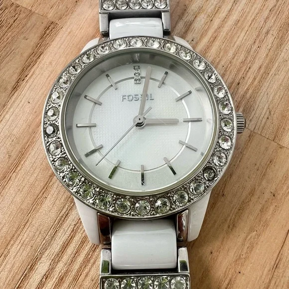 Fossil ladies silver tone white ceramic dress watch NEW BATTERY