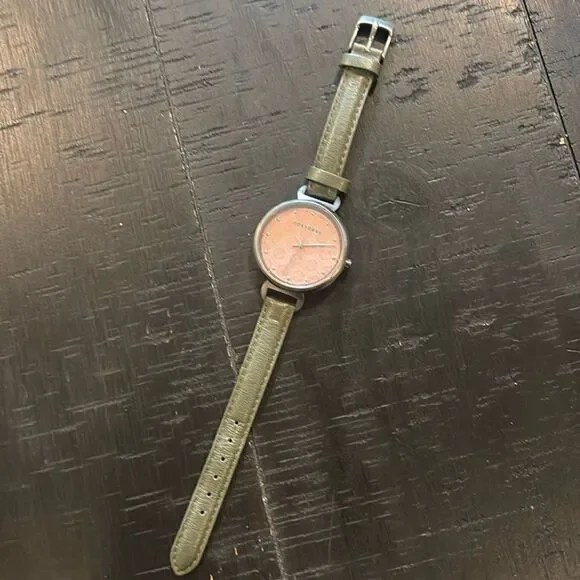 Tokyo Bay Mitsu Martini Green Silver Tone Leather Watch​​​