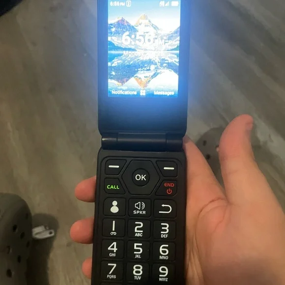Black Flip Phone