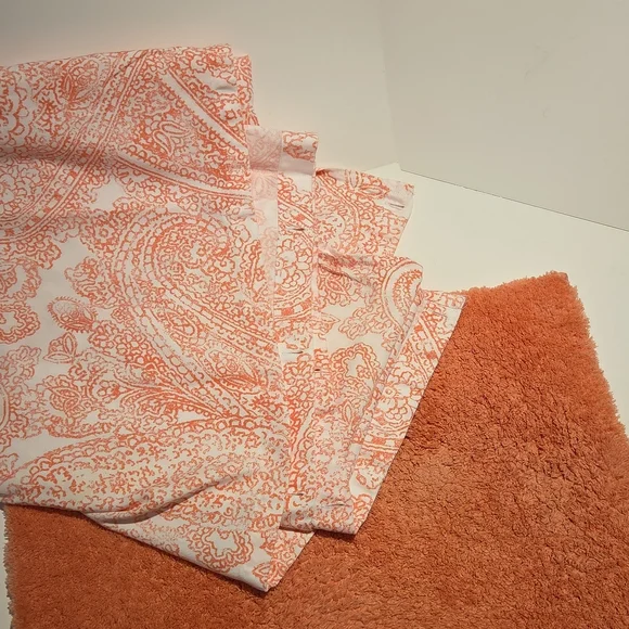 Tommy Hilfiger Coral Canyon Paisley Shower Curtain With Matching Bath Rug