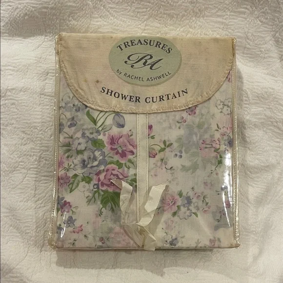 NWT TREASURES BY RACHEL ASHWELL SHOWER CURTAIN STRATFORD ROSE PRINT