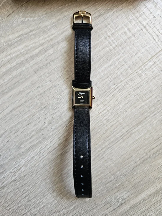 NIB Salvatore Ferragamo Black and Gold Leather Watch