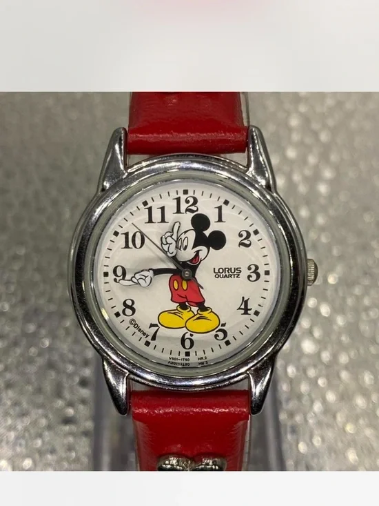 Ladies “ Disney ^^^ Lorus Quartz Mickey Mouse ♥️  Watch *** Collector’s *