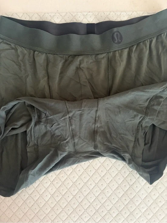 lululemon athletica Men’s Dark Olive Green Boxer Briefs