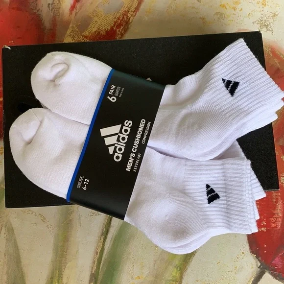 ADIDAS MEN’S CUSHIONED 6 pair QUARTER SOCKS