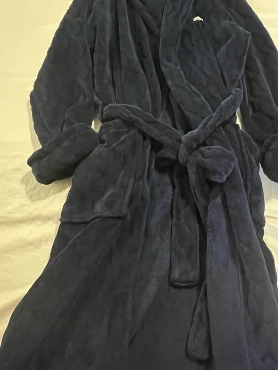 Tommy Bahama Navy Plush Robe Men’s Size Small/Medium