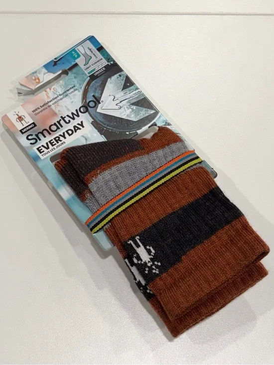 SmartWool Men's Small Everyday Barnsley Sweater Socks Picante NWT Stripes Red