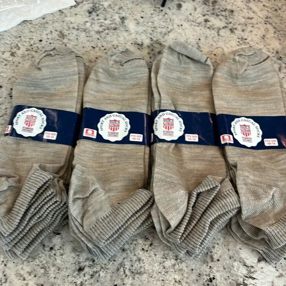 Men’s lightweight sport cotton blend socks size 10-14