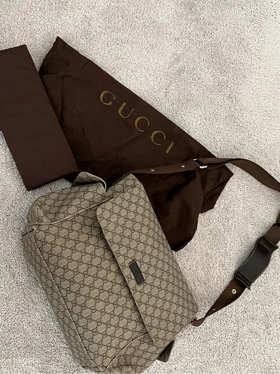 Gucci GG Supreme canvas diaper bag