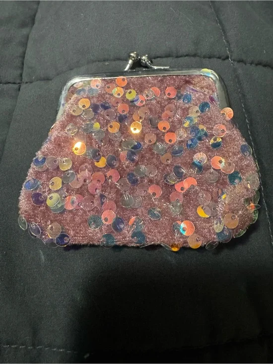 Sequined Pink Kiss-Lock Coin Purse