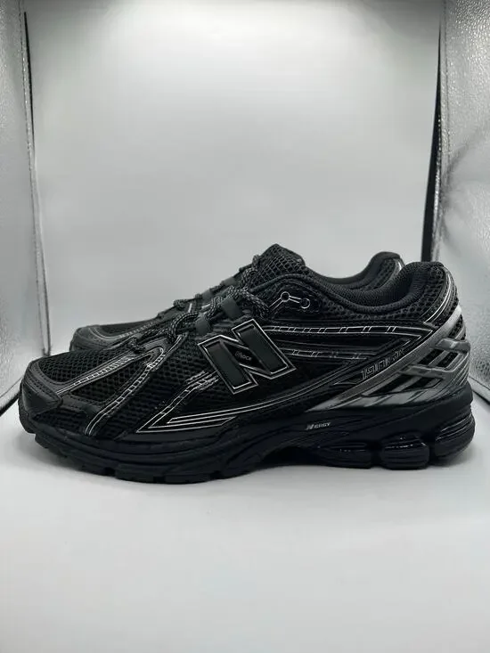 New Balance 1906R “Black Silver” size 13 men’s