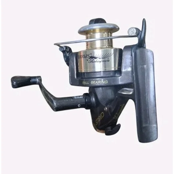 Meirrus by Shakespeare CR 035 Black And Gold Fishing Reel