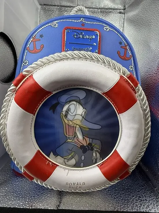 NWT Donald Duck 90th Anniversary Lenticular Loungefly Backpack - Minor Marks