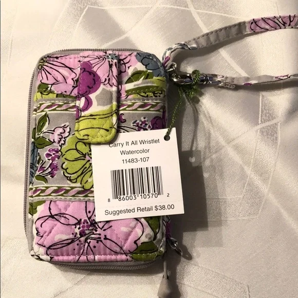 Vera Bradley Wristlet Style: Carry It All