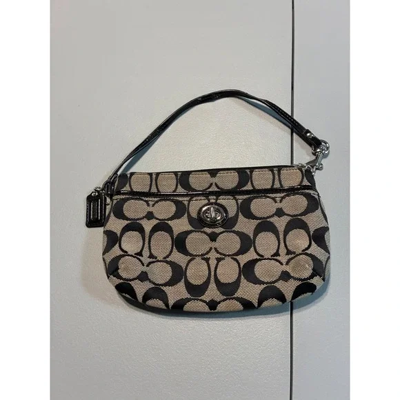 Coach Signature C Monogram Wristlet Black Tan Patent Trim Turnlock Pocket