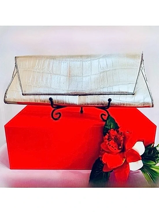 KENNETH COLE ~ Women's gold/silver embossed magnetic closure clutch bag