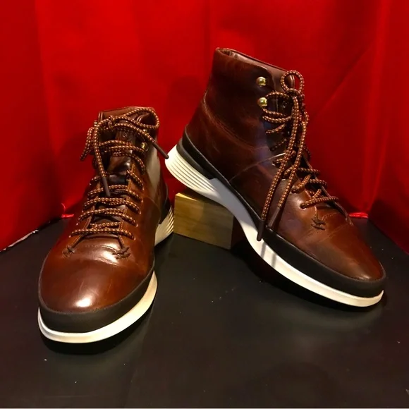 Brown Leather High-Top Men’s Sneakers - Casual Fashion Boots