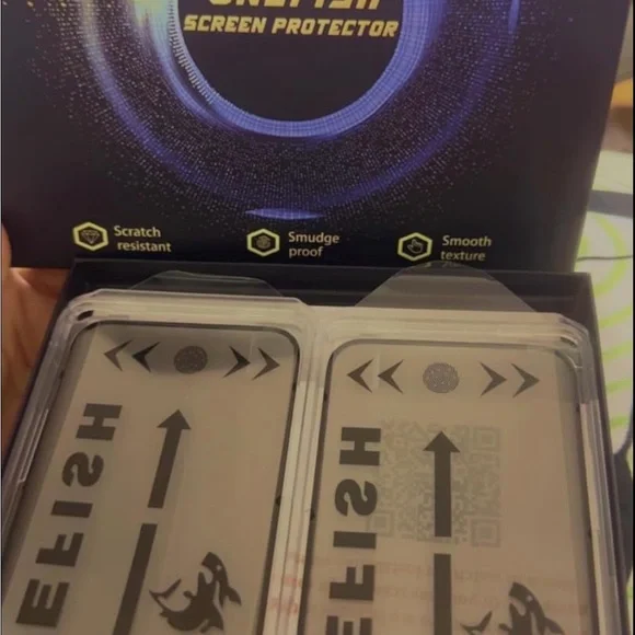 iPhone Screen Protector for 14 Pro Max & 15 Plus – Privacy Glass