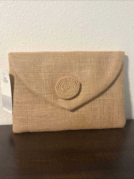NWT Bon Voyage Rose Jute Clutch Bag