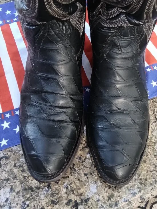 Vintage Montana Boot Company, Pangolin Prints, Size 11D, Black