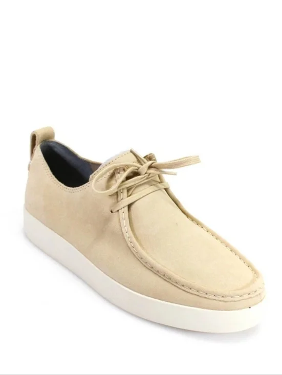 Everlane The Desert Shoes in a tan‎ suede color. Size 10 Mens
