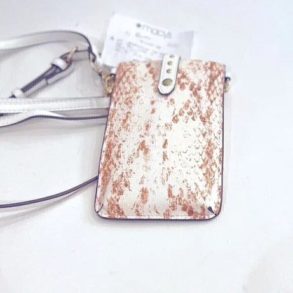 INC International Concepts Ashlii Phone Wristlet crossBag purse