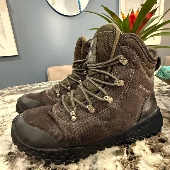 Columbia Fairbanks Lace Boots men’s size 8.5