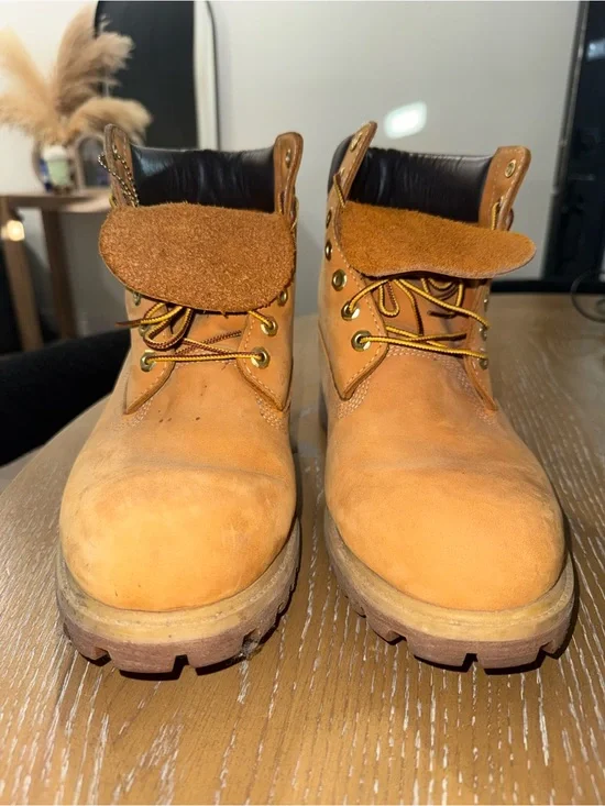Timberland Men's Tan/Nubuck Work Boots with Dark Collar