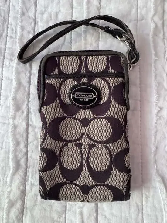Coach Signature Canvas Vertical Zip Wristlet